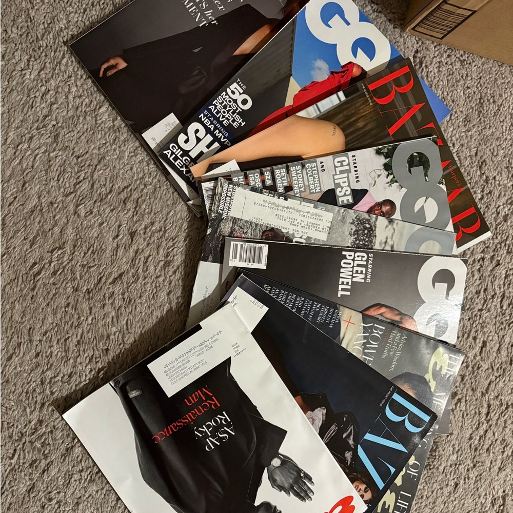 Assorted Fashion and Lifestyle magazines